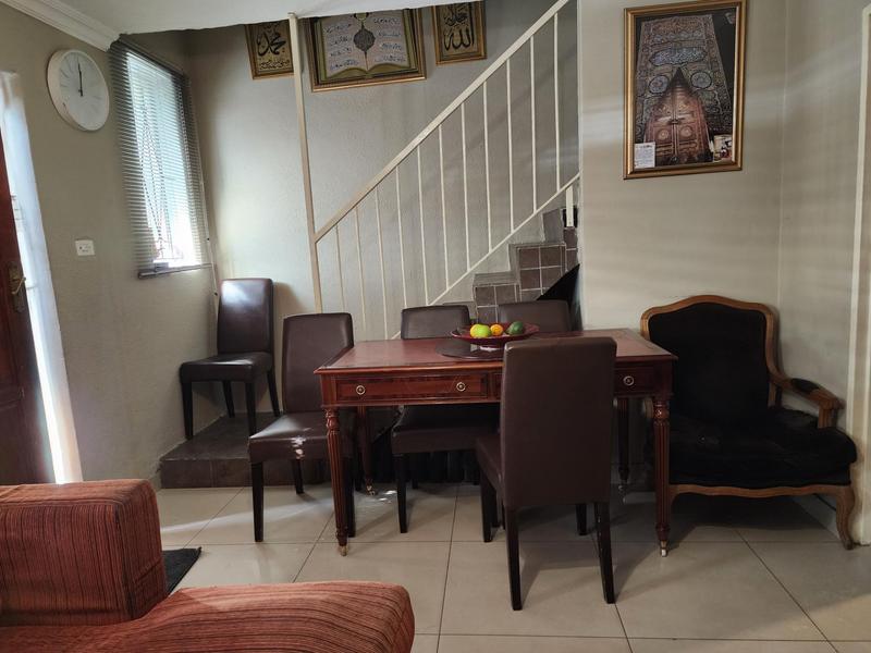 3 Bedroom Property for Sale in Woodlands Western Cape